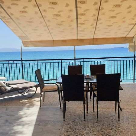 Ekie Apartment With Sea View Kalamata Dış mekan fotoğraf