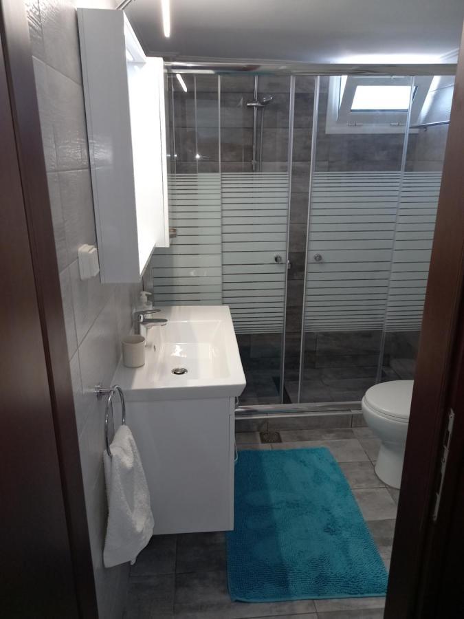 Ekie Apartment With Sea View Kalamata Dış mekan fotoğraf