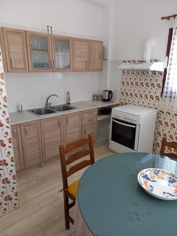 Ekie Apartment With Sea View Kalamata Dış mekan fotoğraf